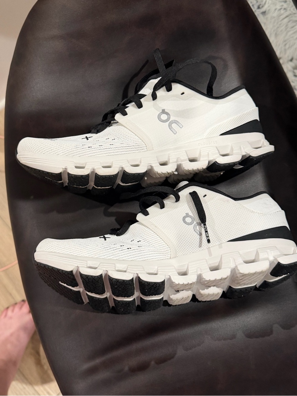 On Women's Cloud X 4 Sneakers